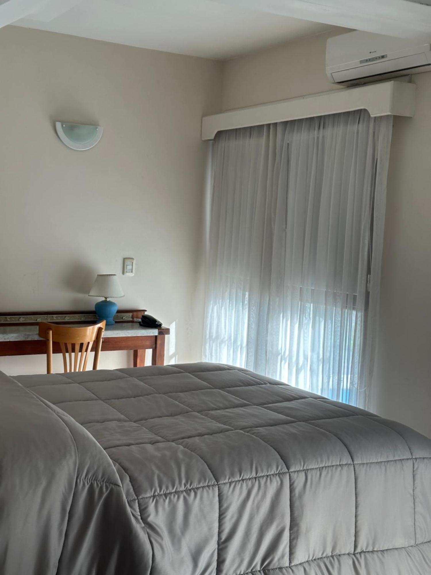 Aparthotel De 3*